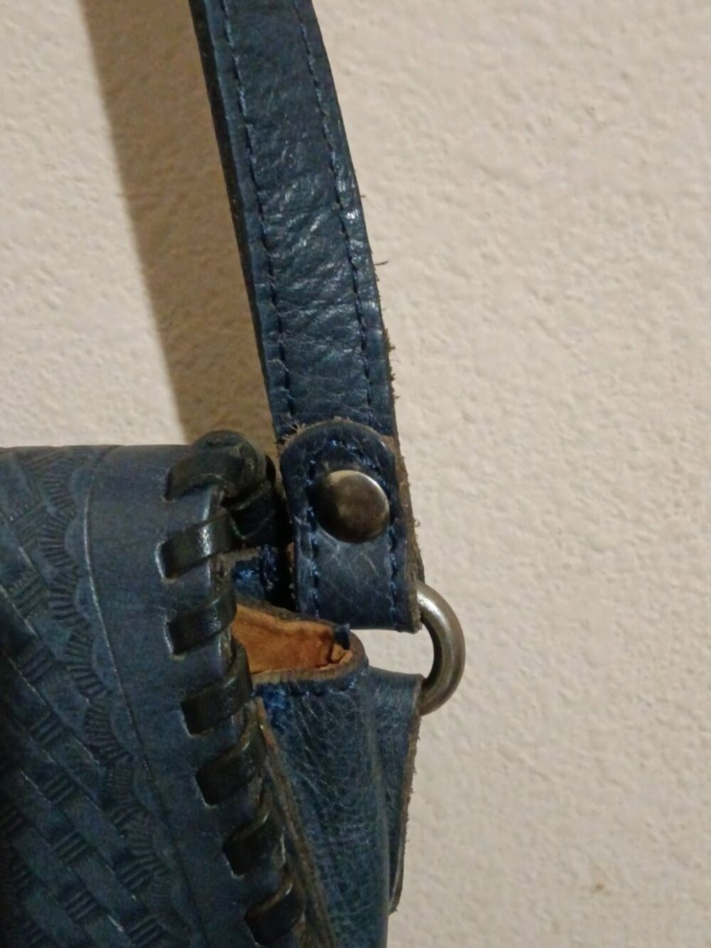 Patricia Nash Leather Saddle Bag Tooled Crossbody Purse Navy-Blue Floral - Picture 3 of 16
